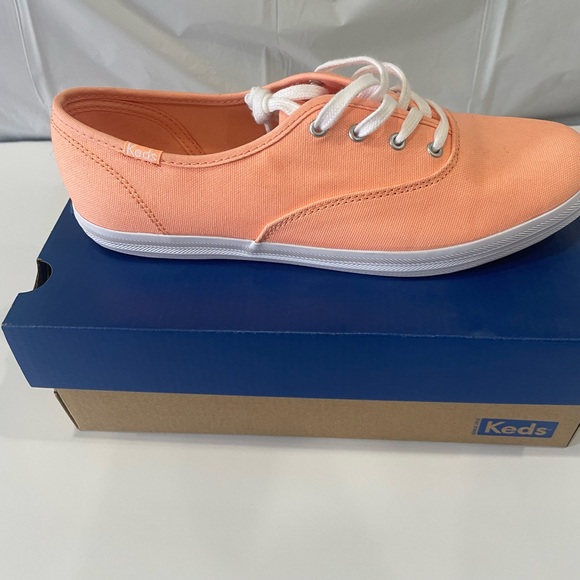 Women’s Keds Canvas Casual Shoes - Picture 3 of 4